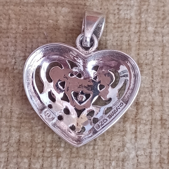 925 Sterling Silver Vintage Ornate Heart Pendant - Picture 3 of 7